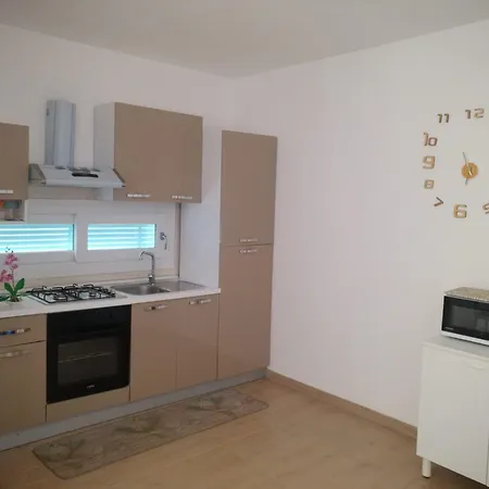 Apartament Wow Nuovissimi Ambra E A Pochi Passi Dalla Navetta Per L'aereoporto Gratuita